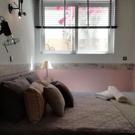 Amazing Semi-Basement Art Apartment Easy Walk To Nafplio Centre Екстер'єр фото