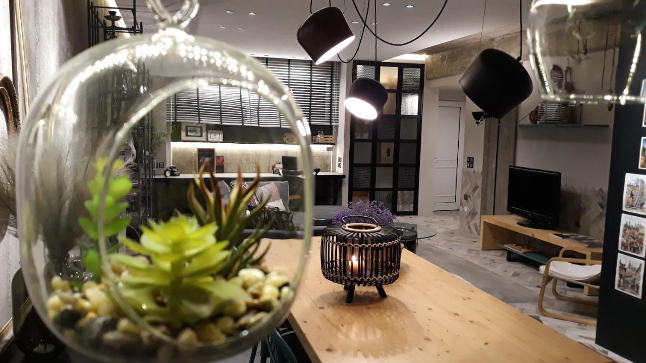 Amazing Semi-Basement Art Apartment Easy Walk To Nafplio Centre Екстер'єр фото