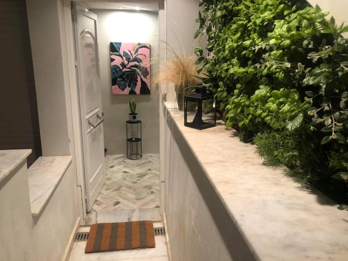 Amazing Semi-Basement Art Apartment Easy Walk To Nafplio Centre Екстер'єр фото